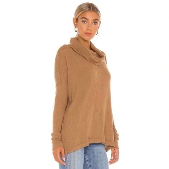 NWT Free People X Revolve Juicy Long Sleeve Top in Canyon Moon - Picture 3 of 16